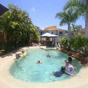 4* Aparthotel Coolum Getaway